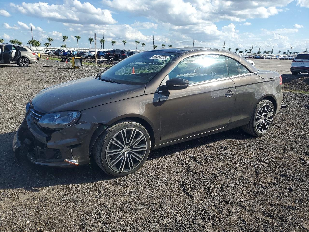 VOLKSWAGEN EOS LUX 2015
