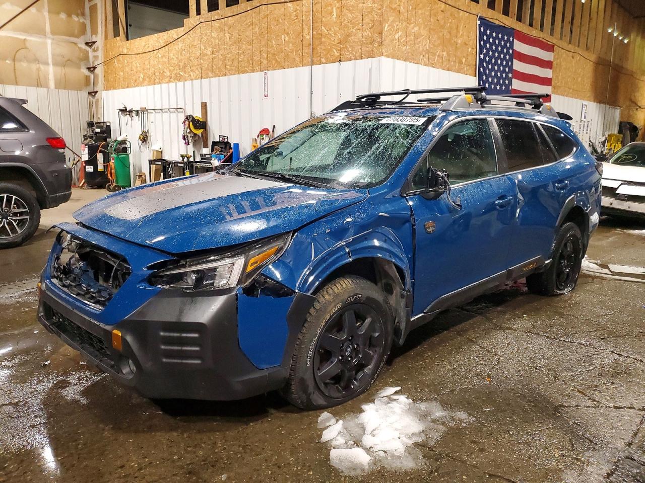 SUBARU OUTBACK 2023