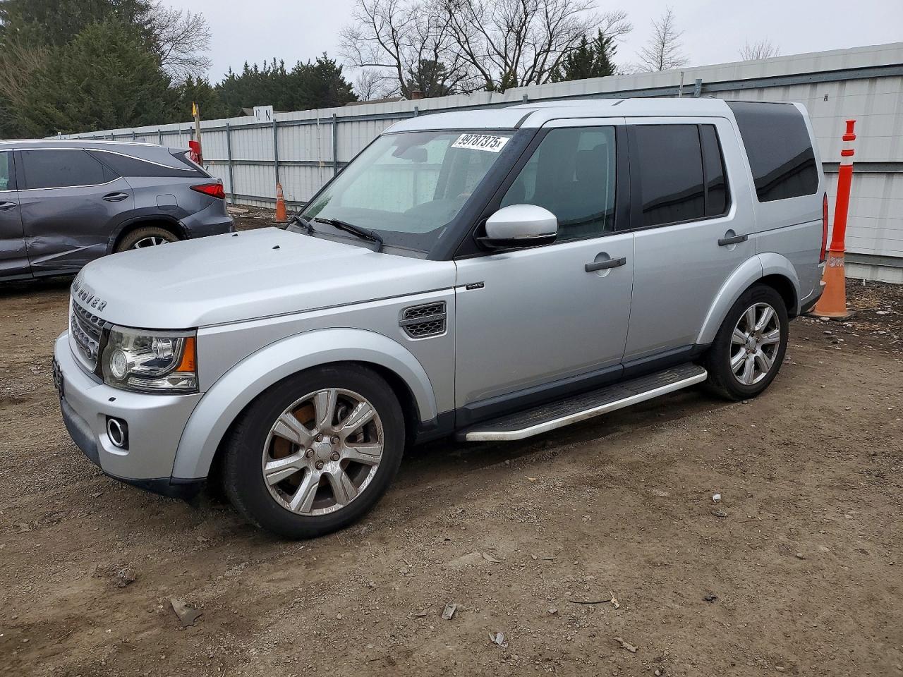 LAND ROVER LR4 HSE 2015