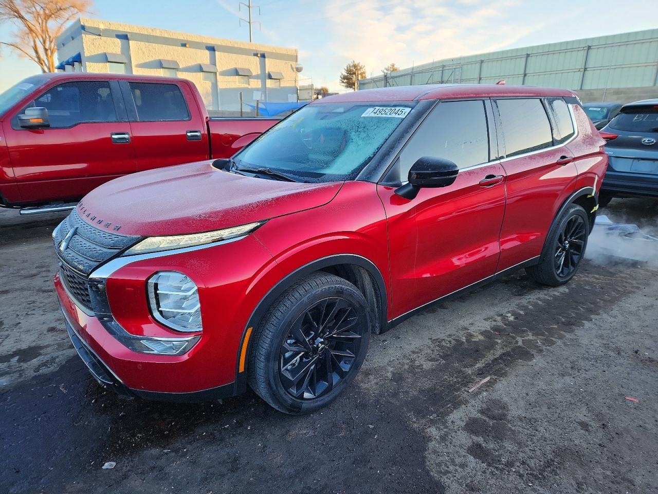 MITSUBISHI OUTLANDER 2024