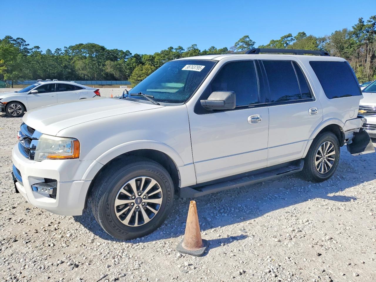 FORD EXPEDITION 2016