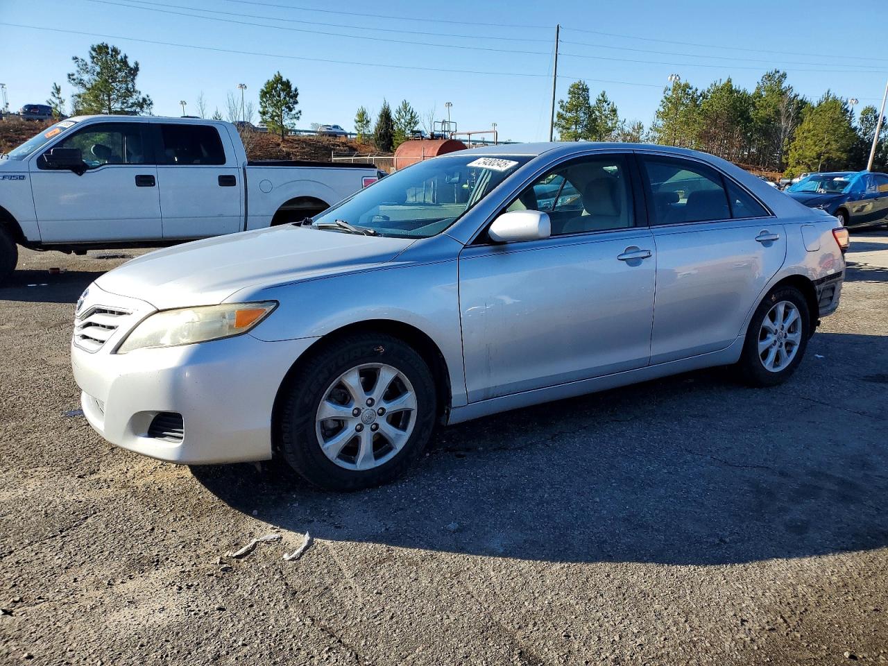 TOYOTA CAMRY 2011