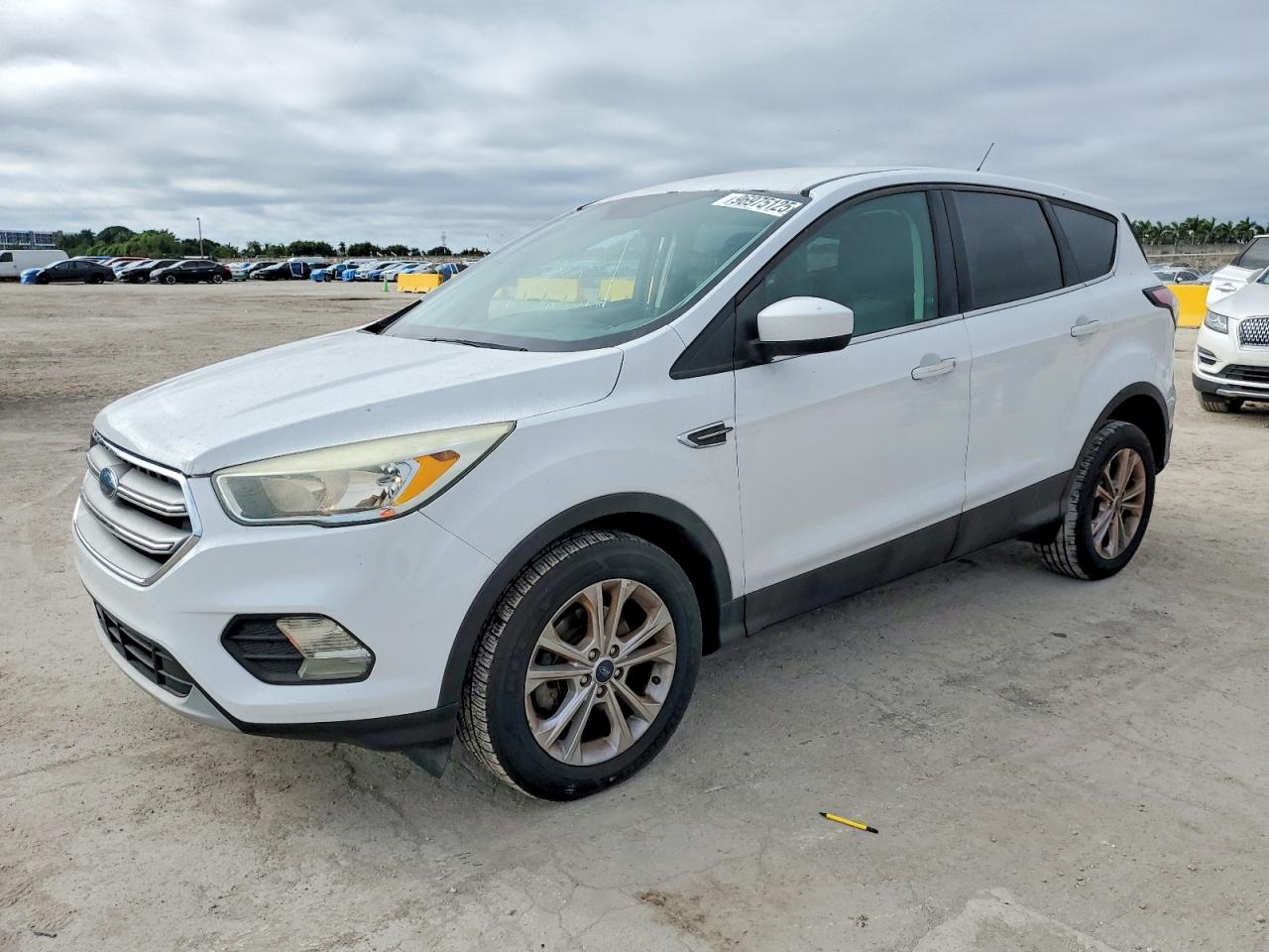FORD ESCAPE 2017