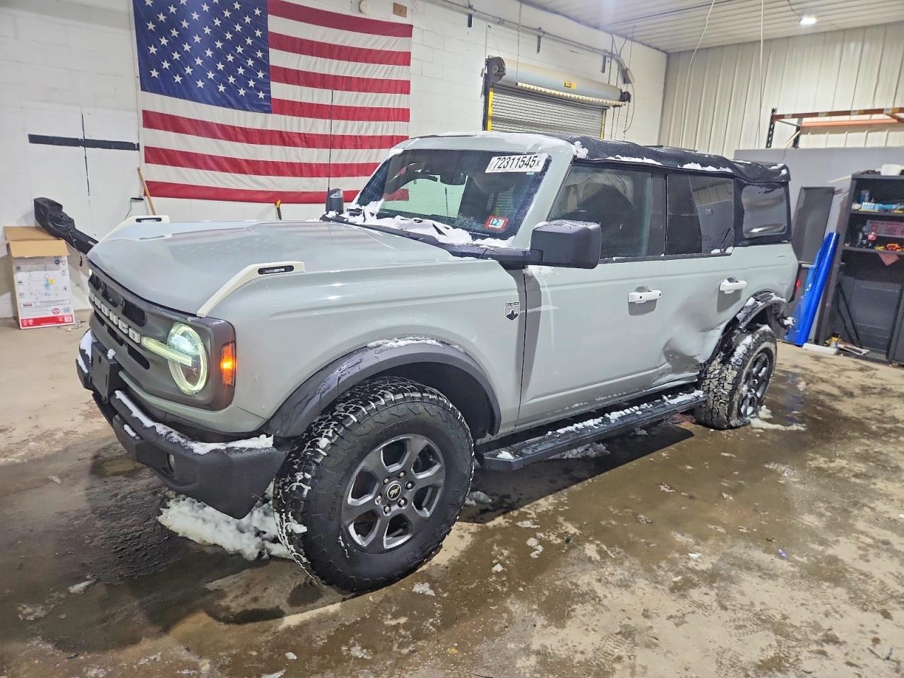 FORD BRONCO 2022