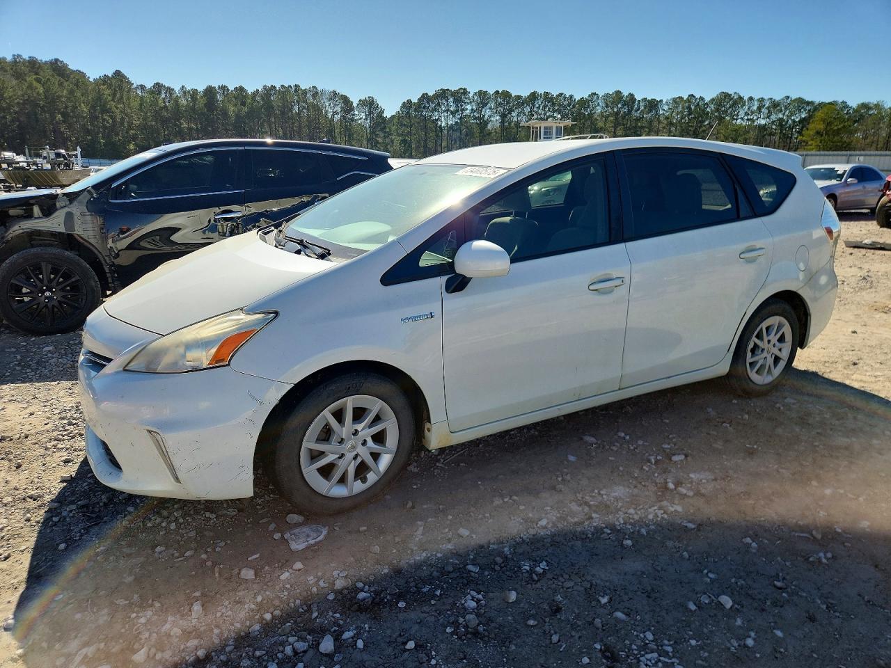 TOYOTA PRIUS V 2012
