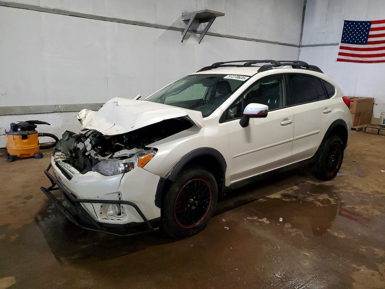 SUBARU CROSSTREK 2016