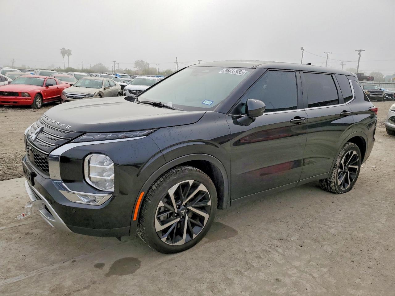 MITSUBISHI OUTLANDER 2024