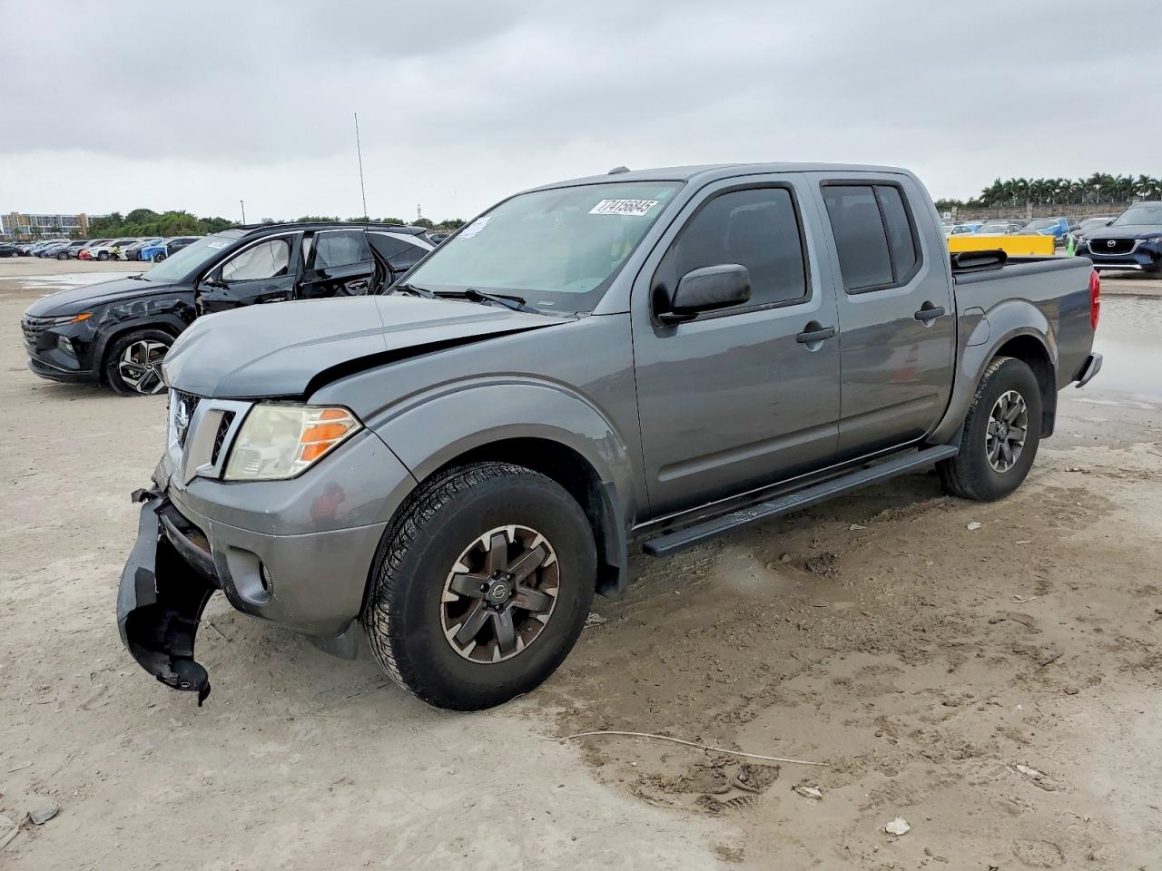 NISSAN FRONTIER 2018