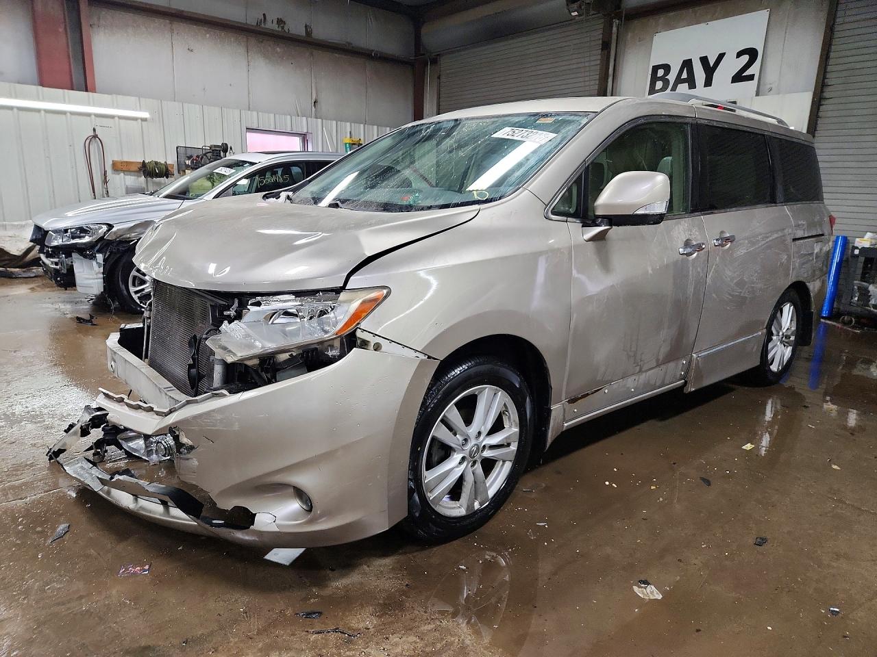 NISSAN QUEST 2012