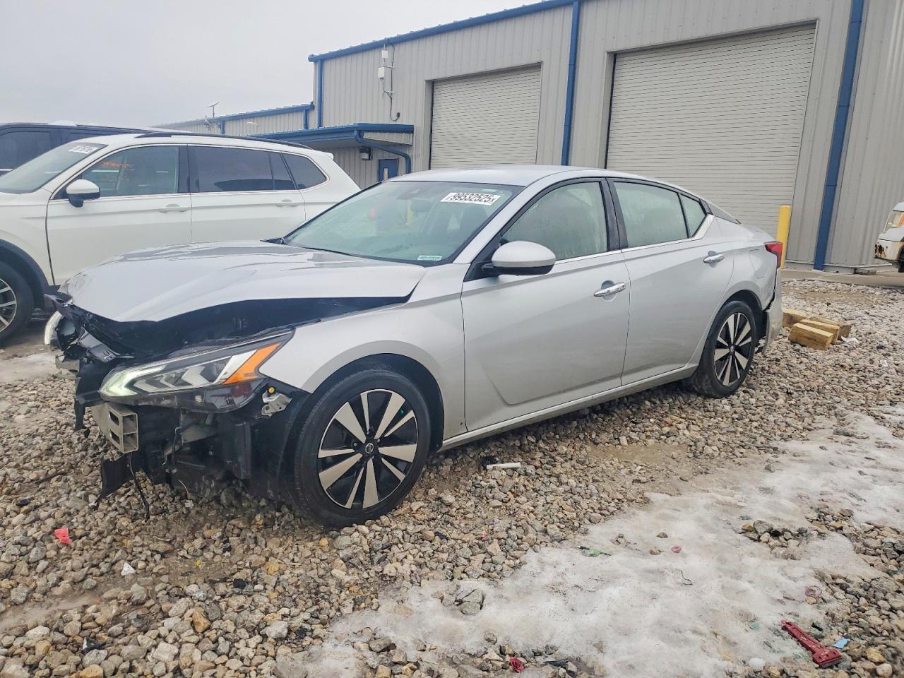 NISSAN ALTIMA 2022