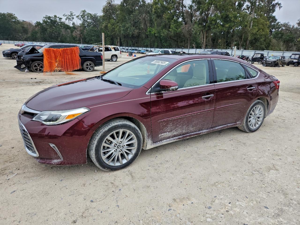 TOYOTA AVALON HYB 2018