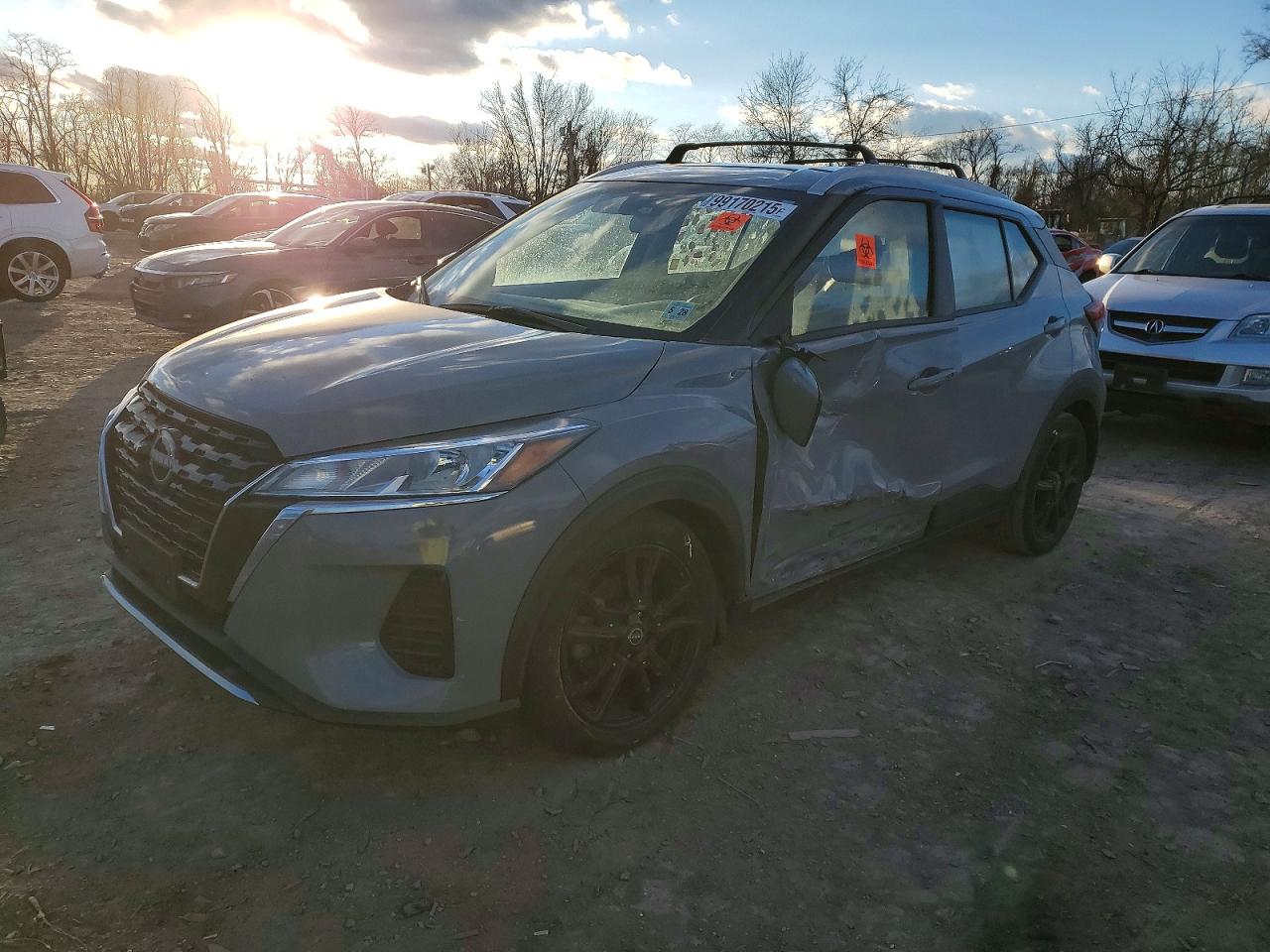 NISSAN KICKS 2023