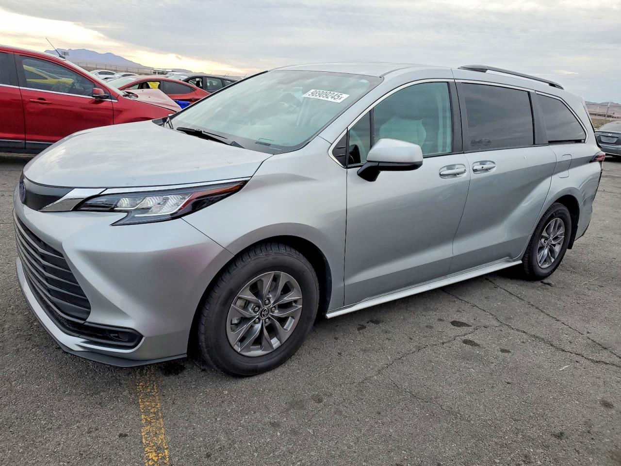 TOYOTA SIENNA 2023