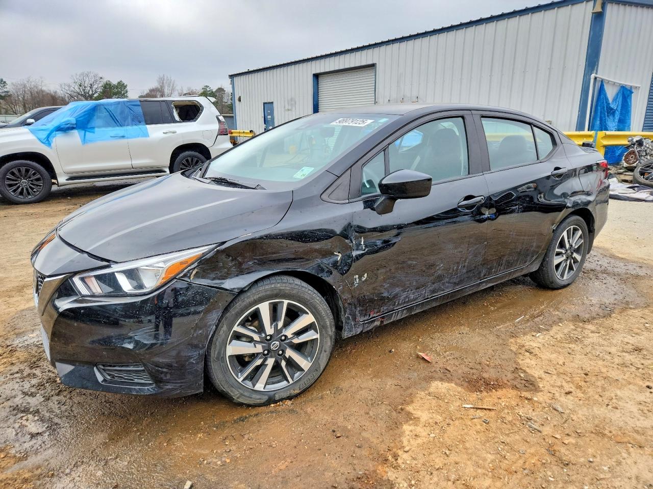 NISSAN VERSA 2022