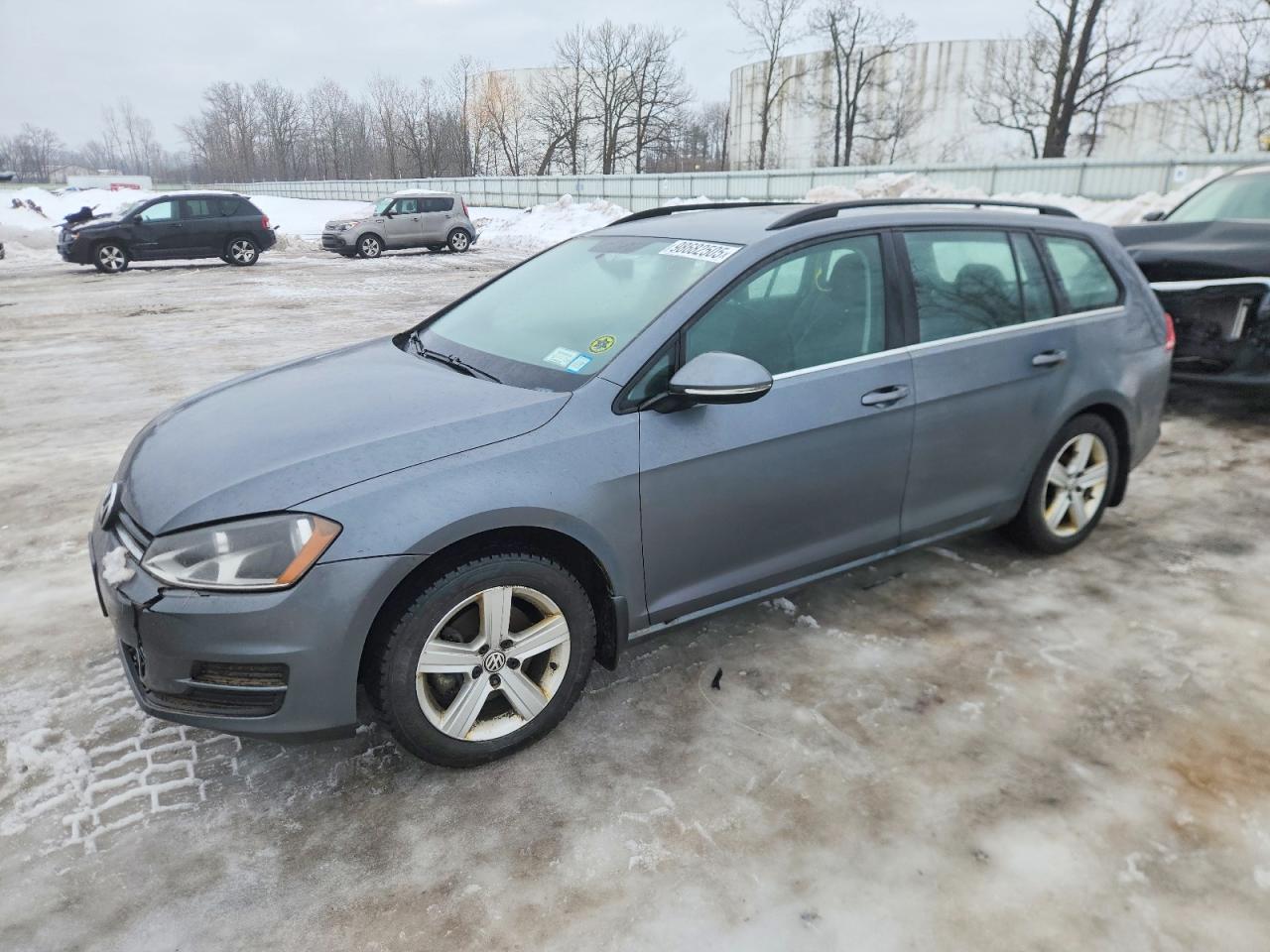 VOLKSWAGEN GOLF SPORT 2015
