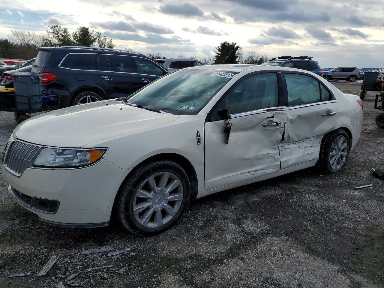 LINCOLN MKZ 2012