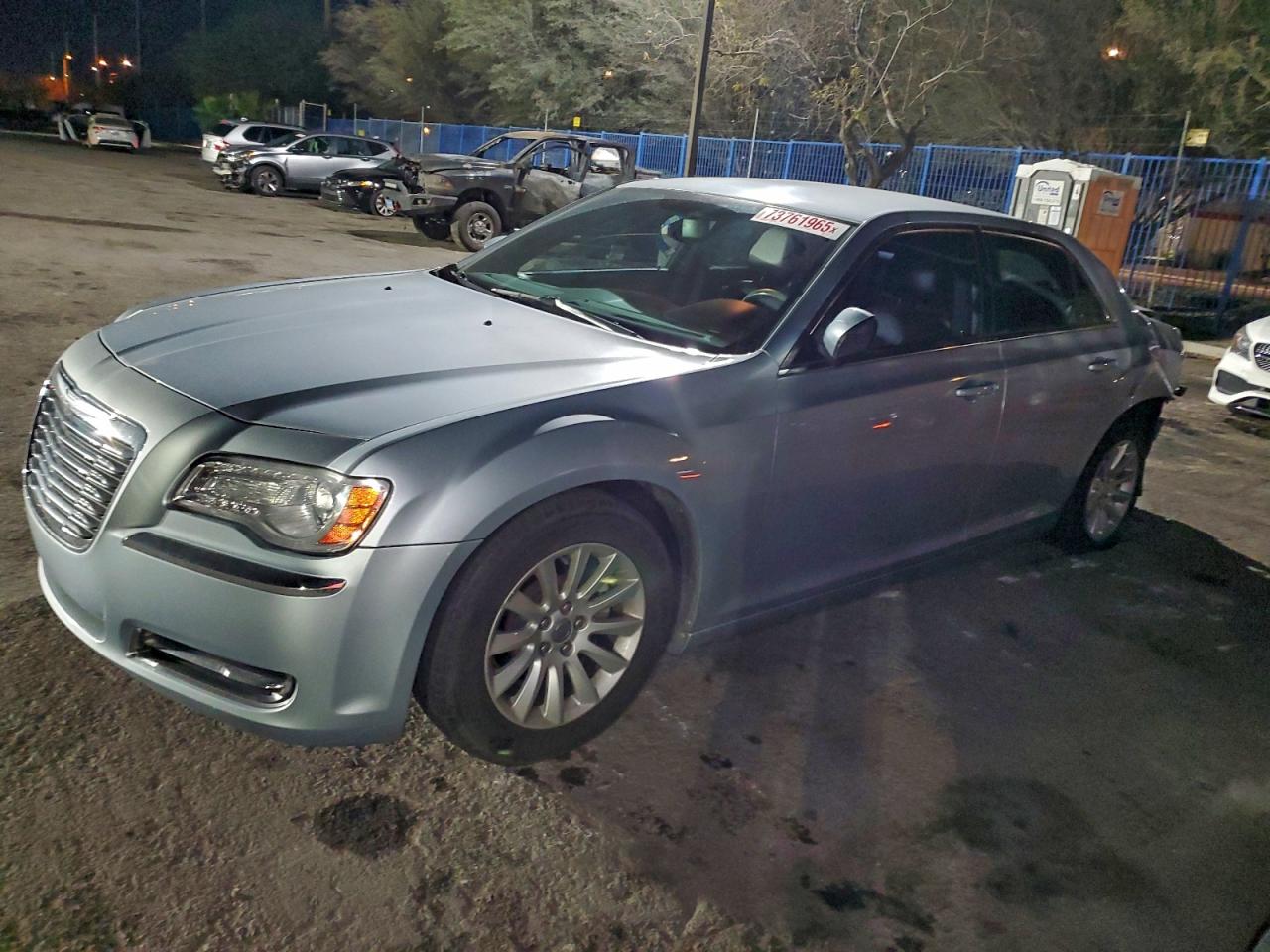 CHRYSLER 300 2013