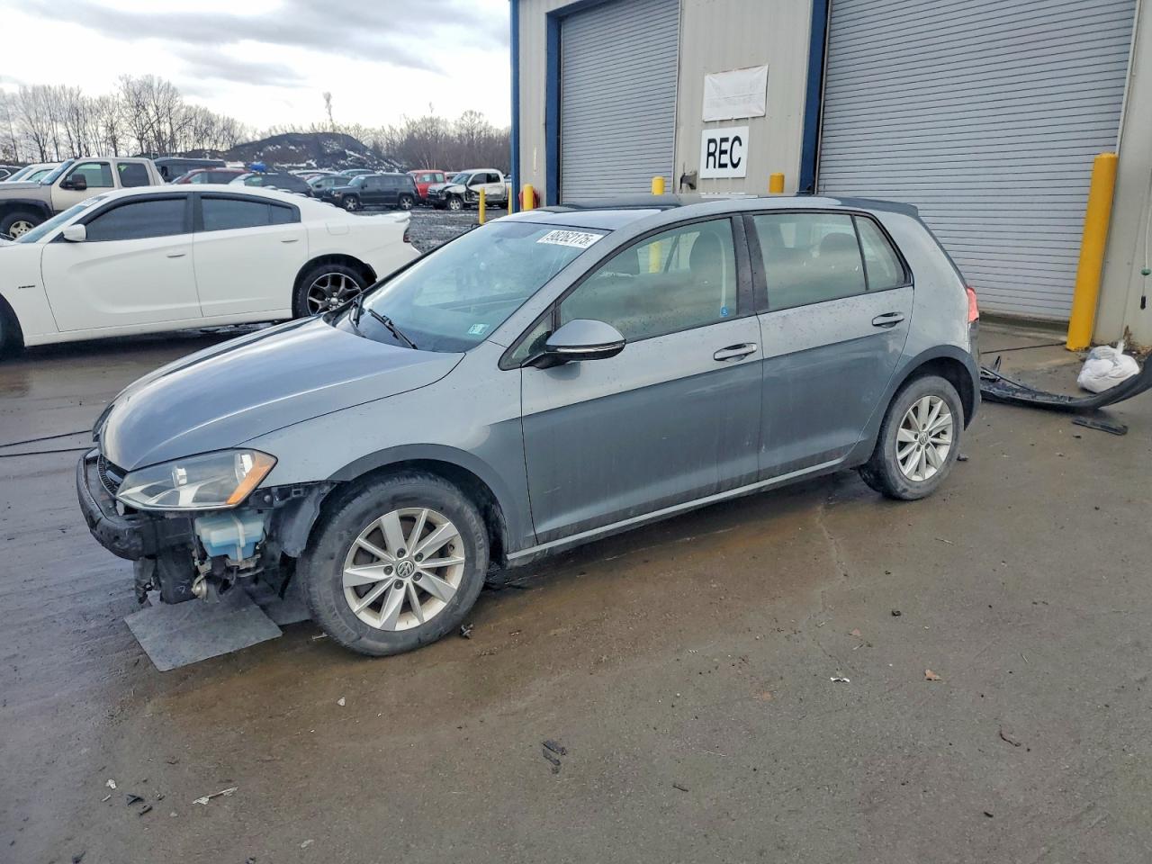 VOLKSWAGEN GOLF 2015