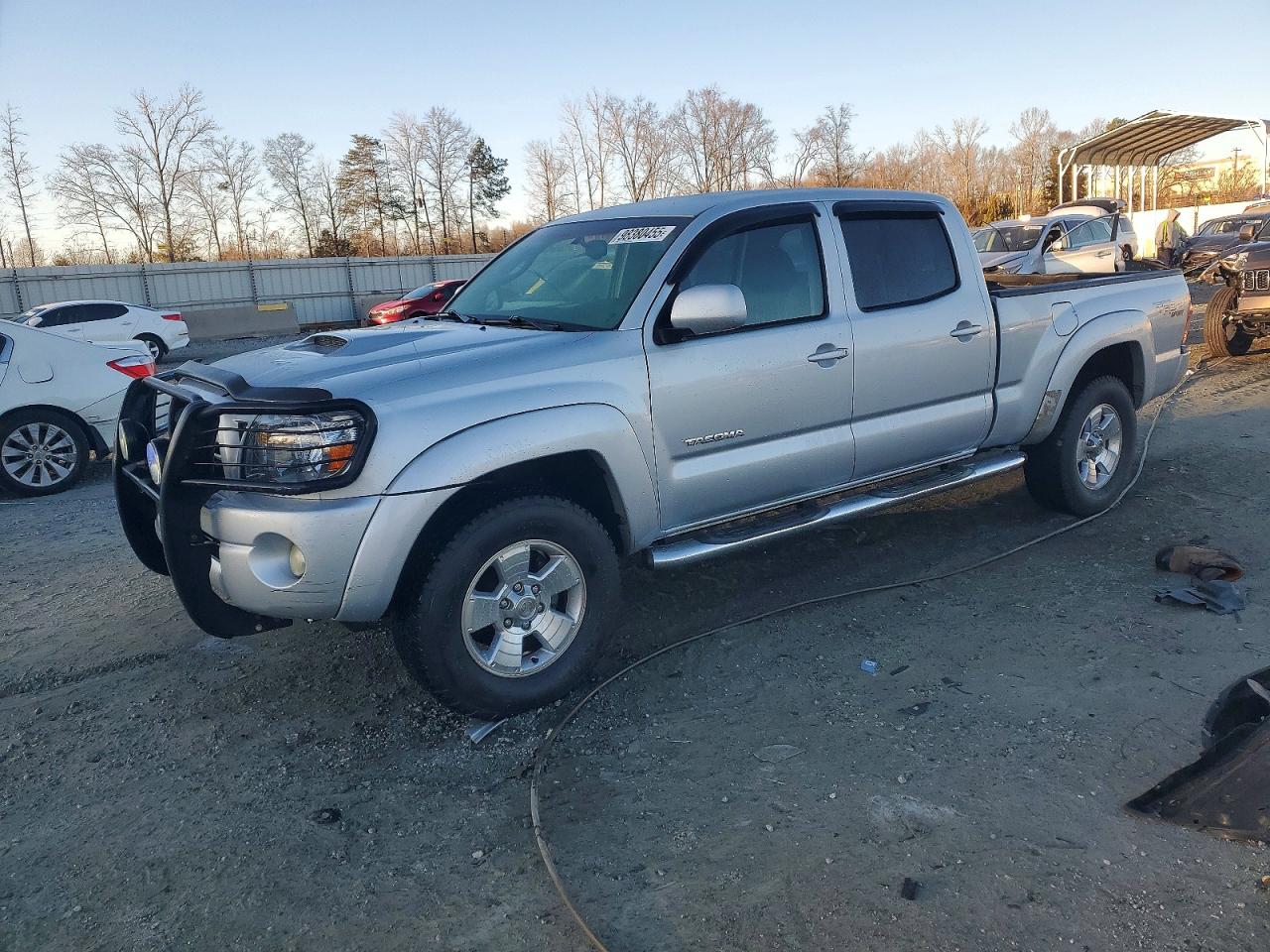 TOYOTA TACOMA DOU 2005