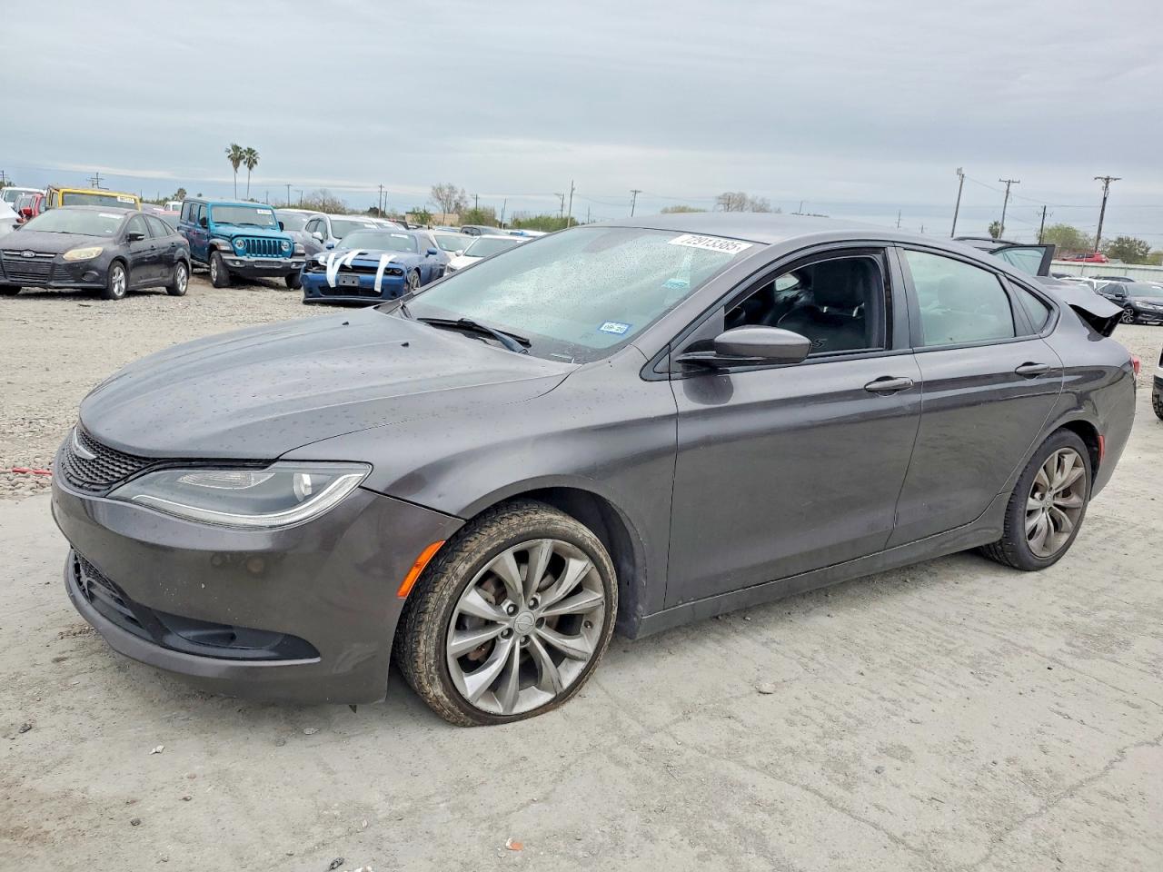 CHRYSLER 200 2015