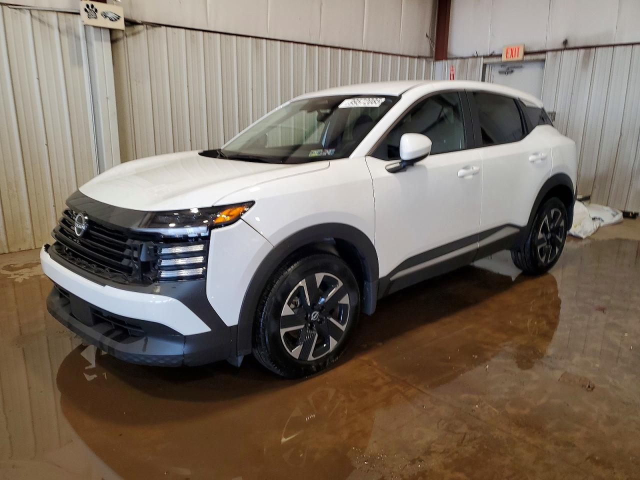 NISSAN KICKS 2025