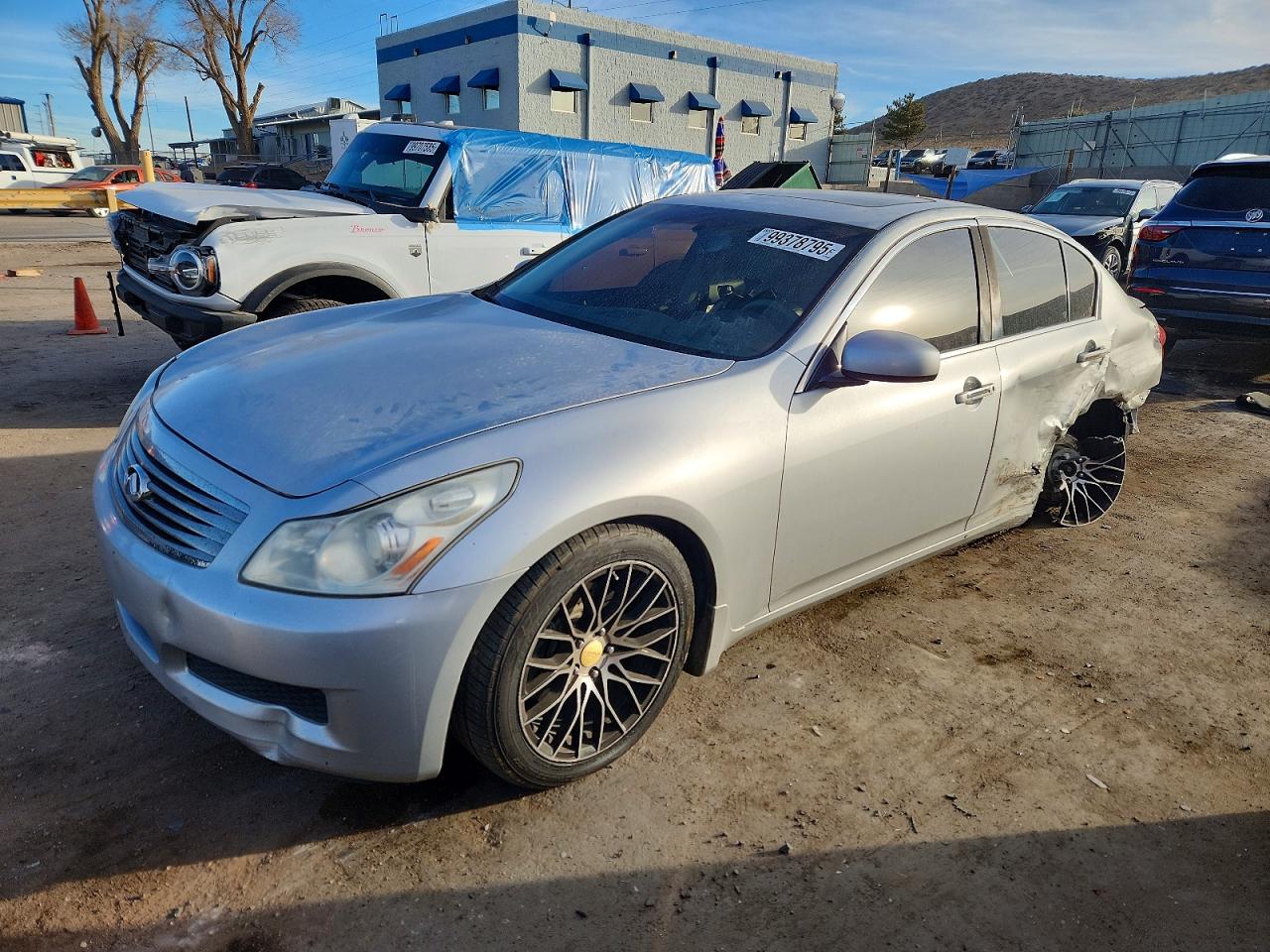 INFINITI G35 2008