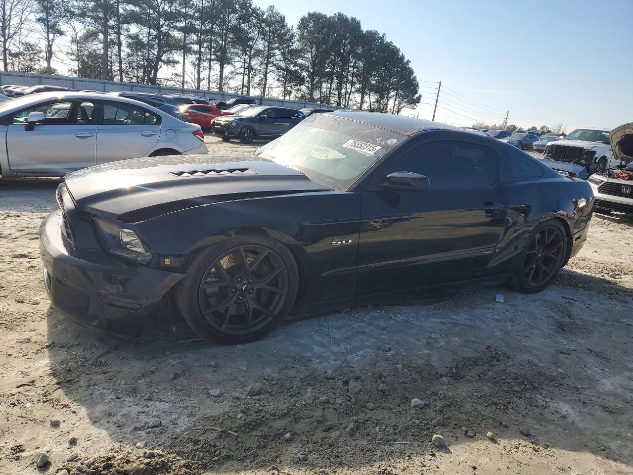 FORD MUSTANG 2013