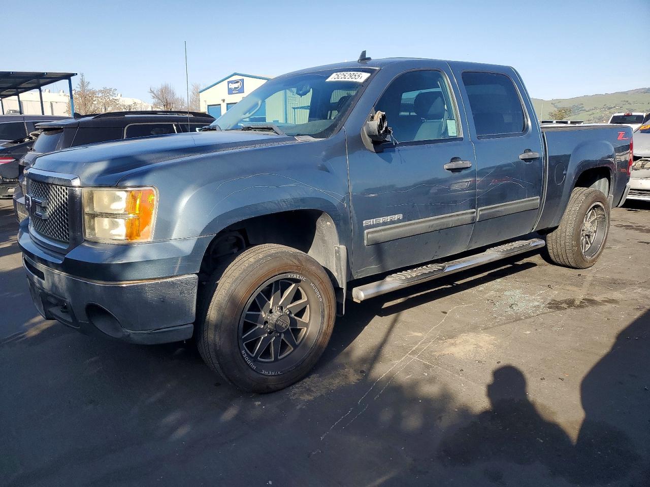 GMC SIERRA 2011