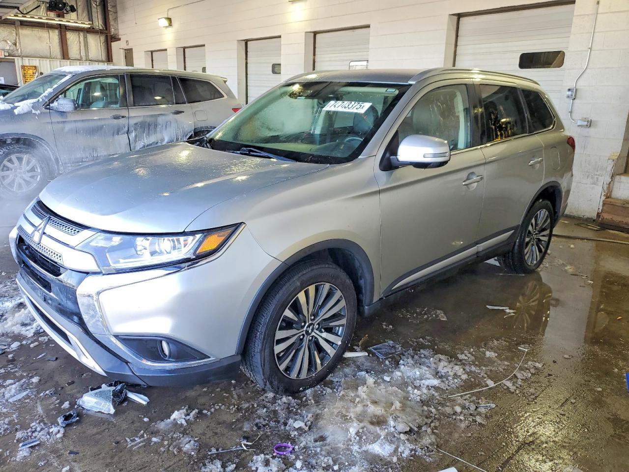 MITSUBISHI OUTLANDER 2020