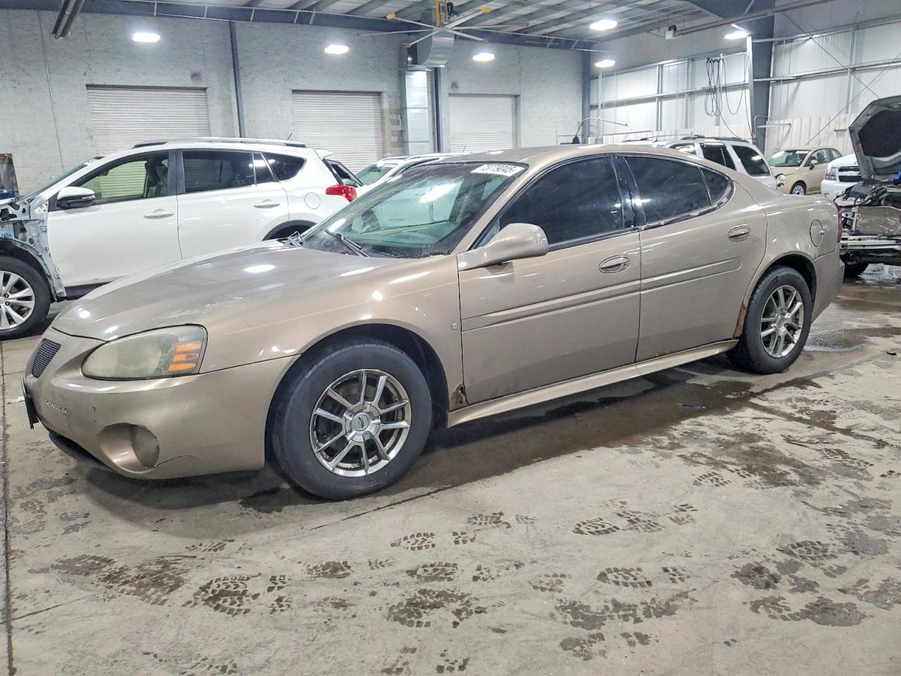 PONTIAC GRAND PRIX 2006