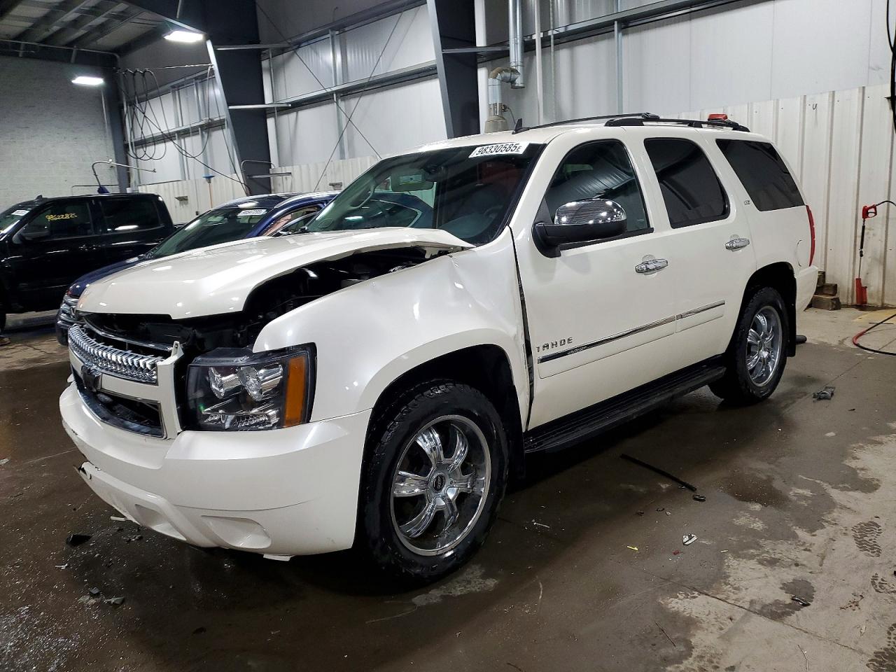 CHEVROLET TAHOE 2013