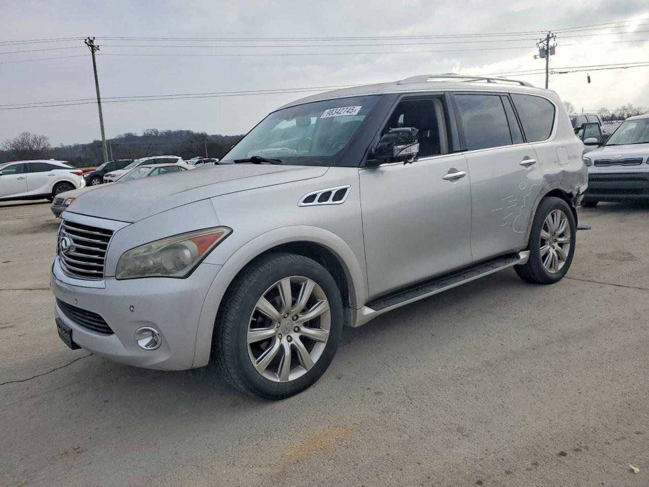 INFINITI QX56 2013