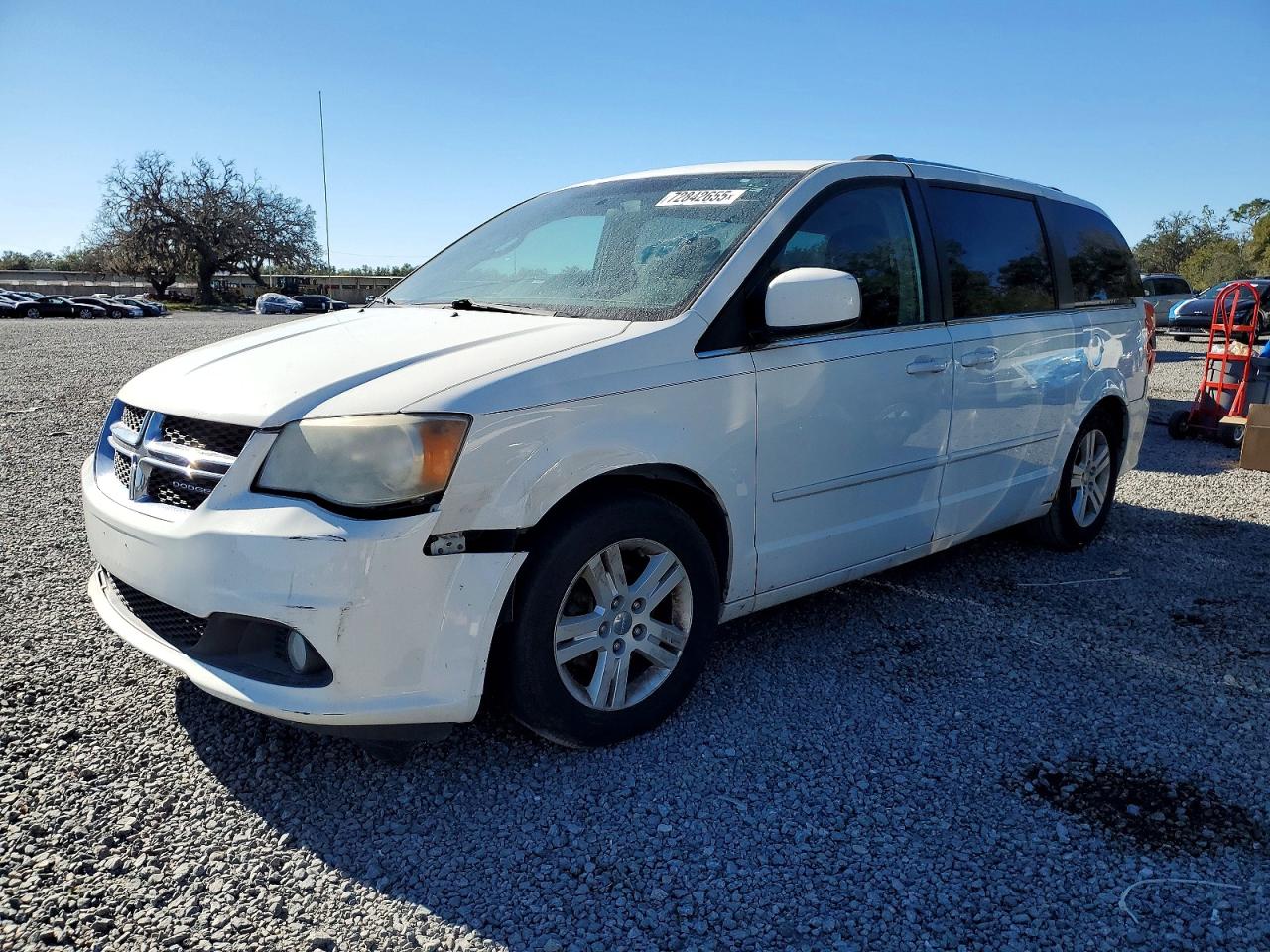 DODGE GRAND CARAVAN 2011