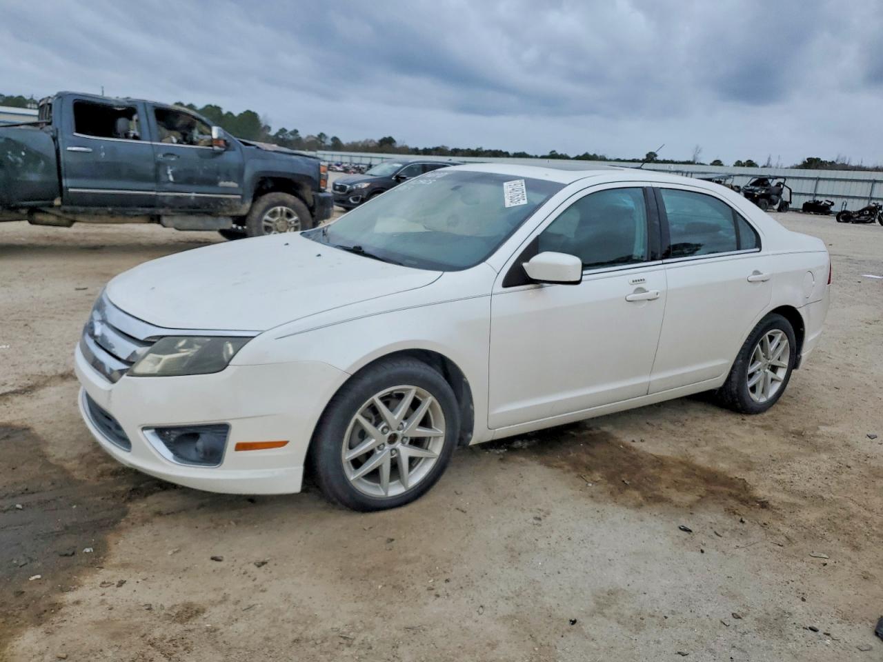 FORD FUSION 2010