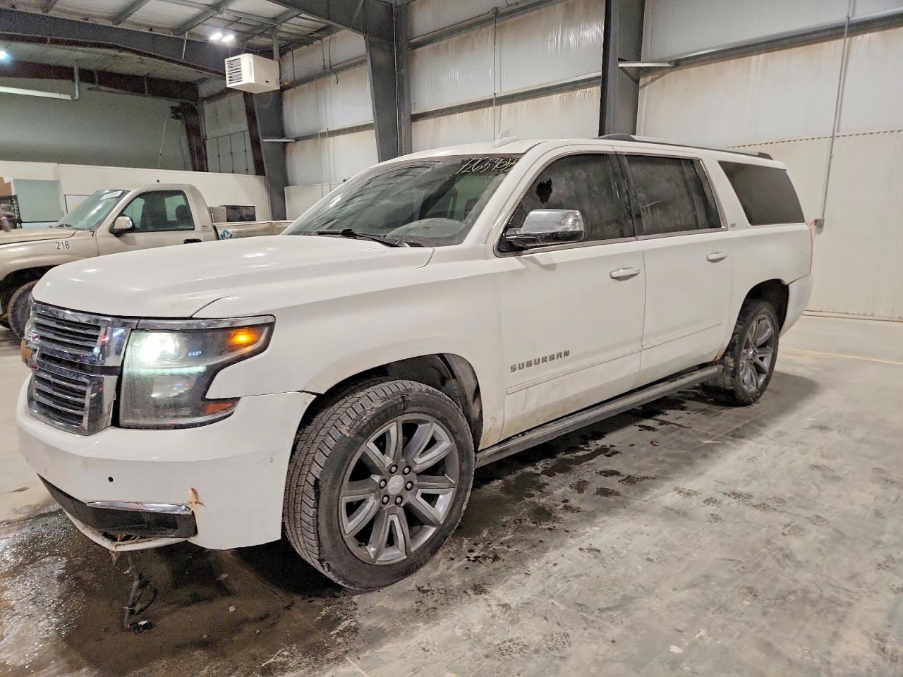 CHEVROLET SUBURBAN 2015