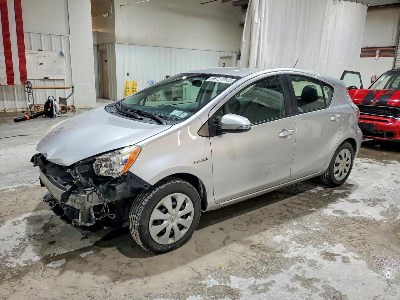 TOYOTA PRIUS C 2012