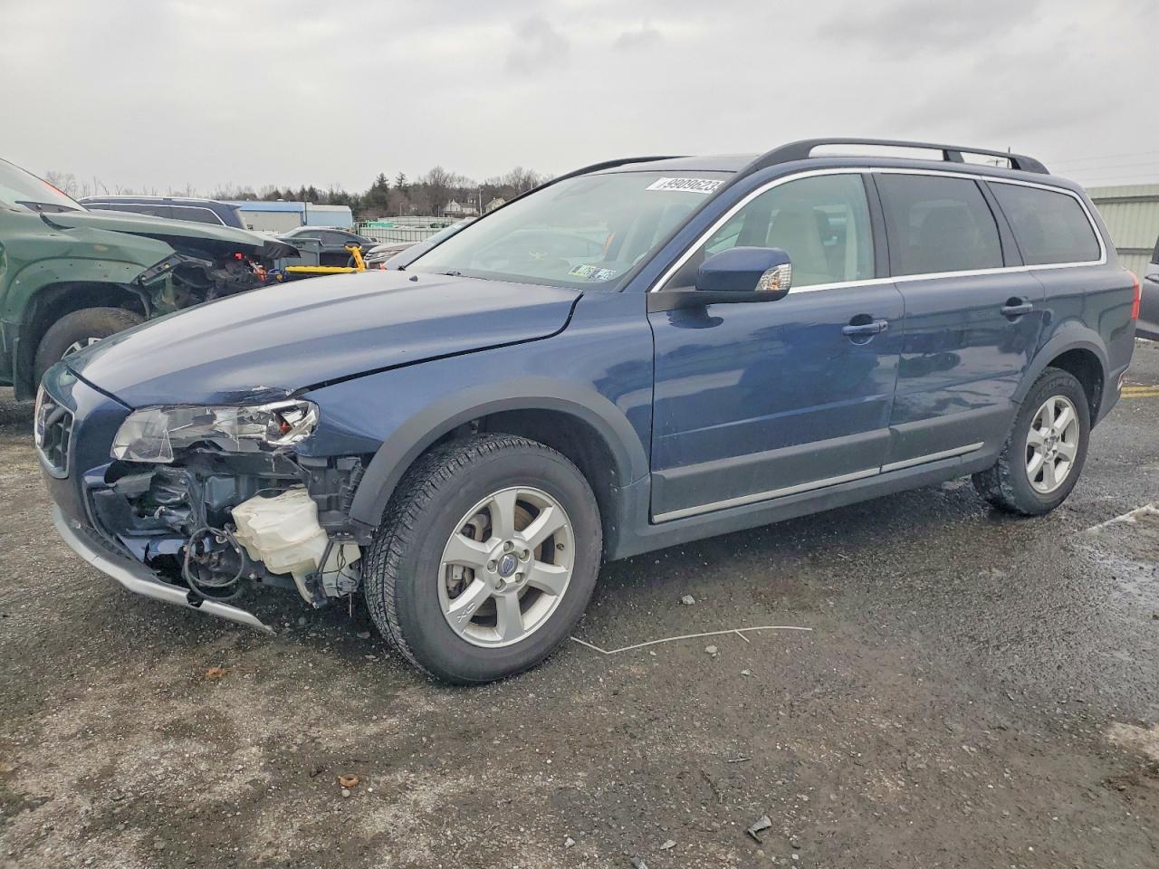 VOLVO XC70 3.2 2012
