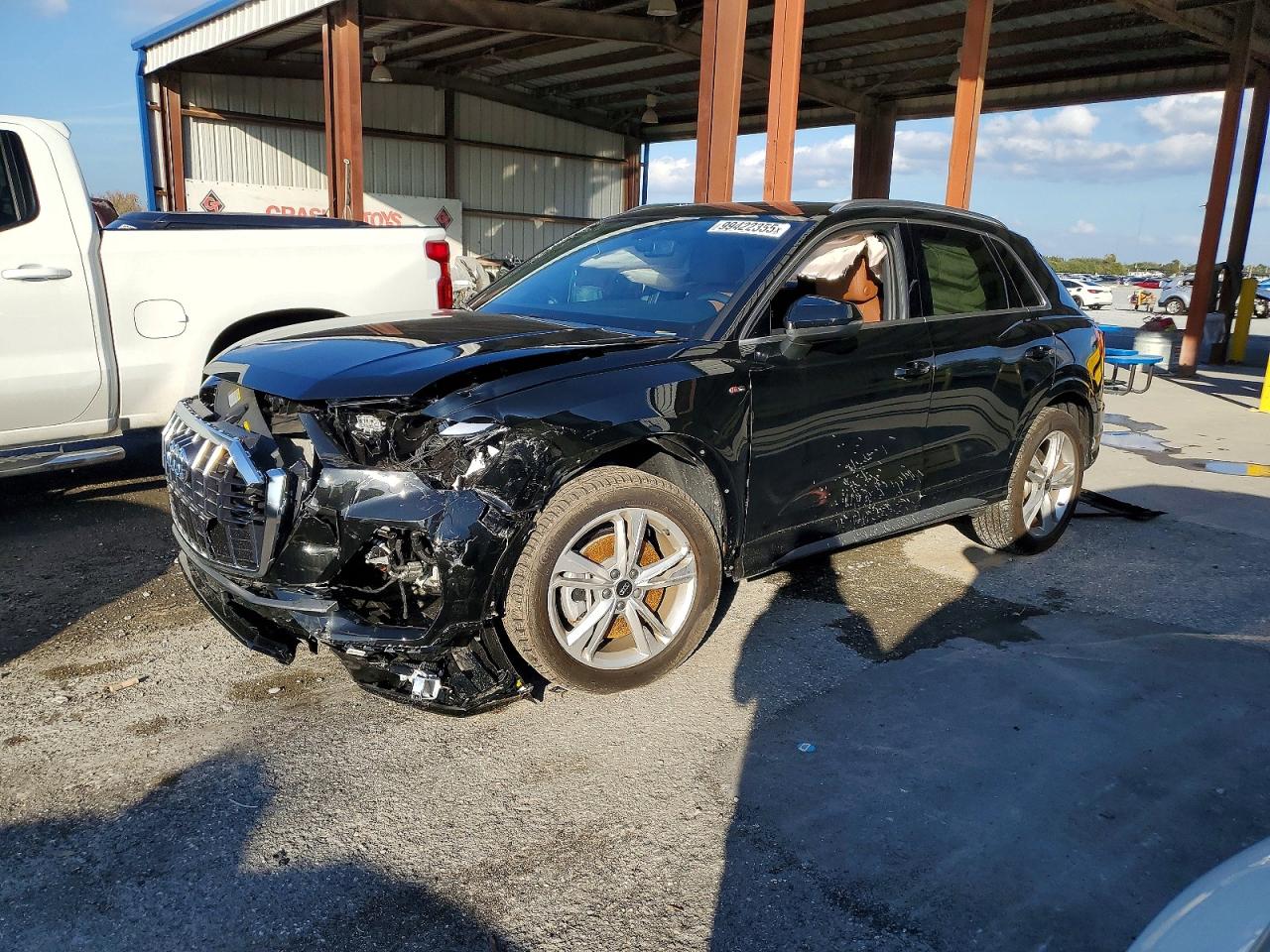AUDI Q3 2024