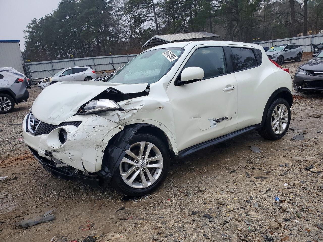 NISSAN JUKE S 2012