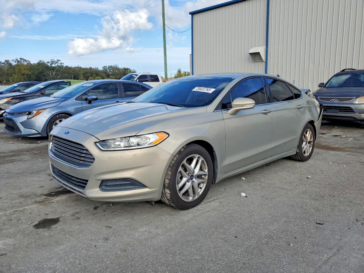FORD FUSION 2015