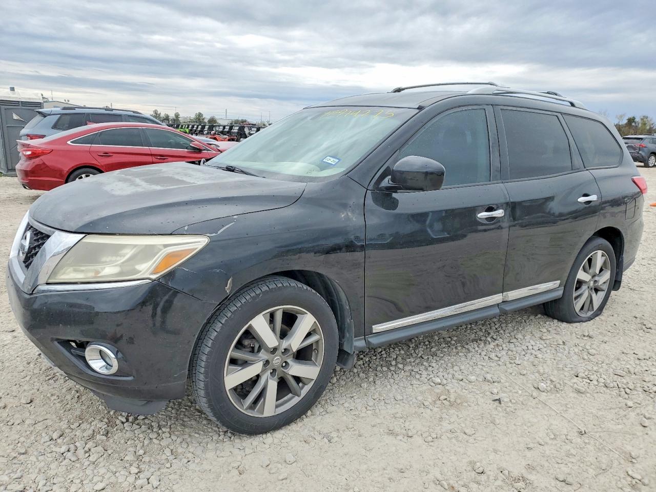 NISSAN PATHFINDER 2013