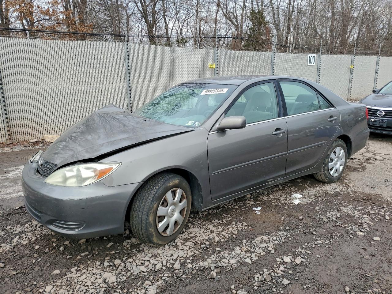 TOYOTA CAMRY LE 2002