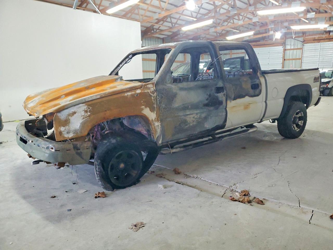 CHEVROLET SILVERADO 2004