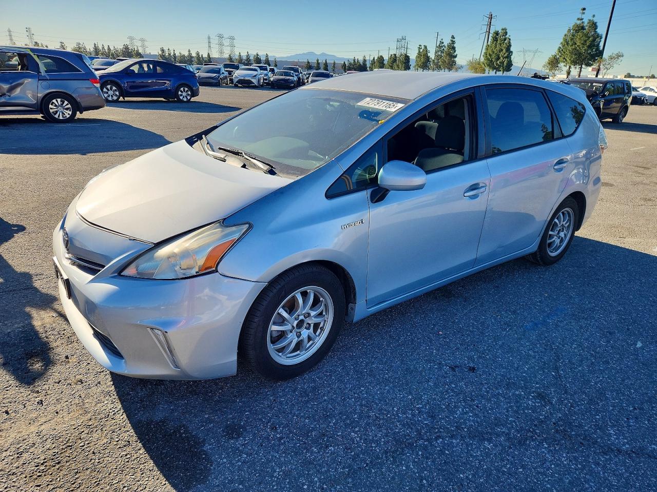 TOYOTA PRIUS V 2012