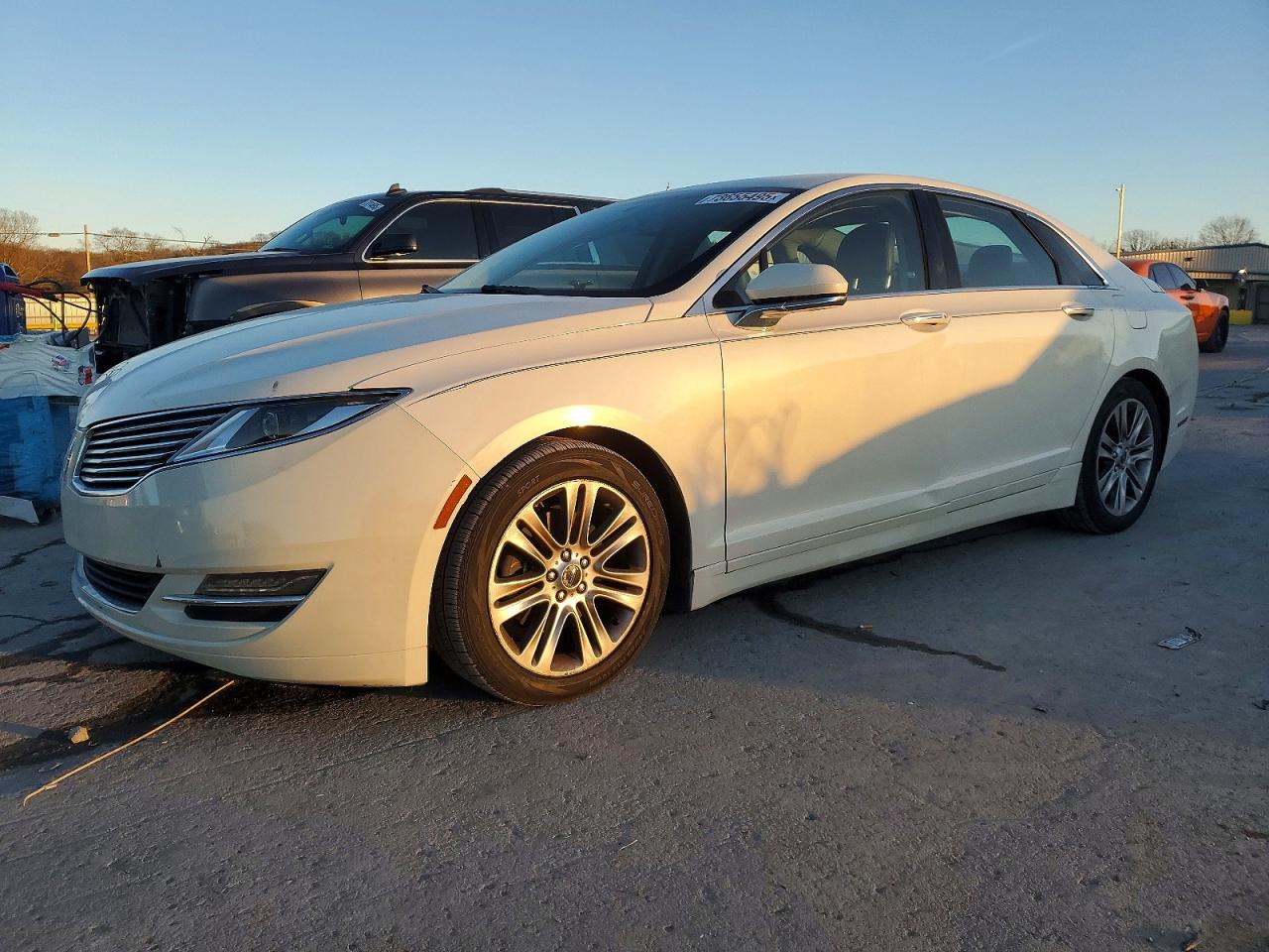 LINCOLN MKZ 2013