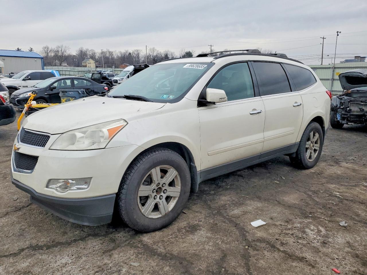 CHEVROLET TRAVERSE 2011