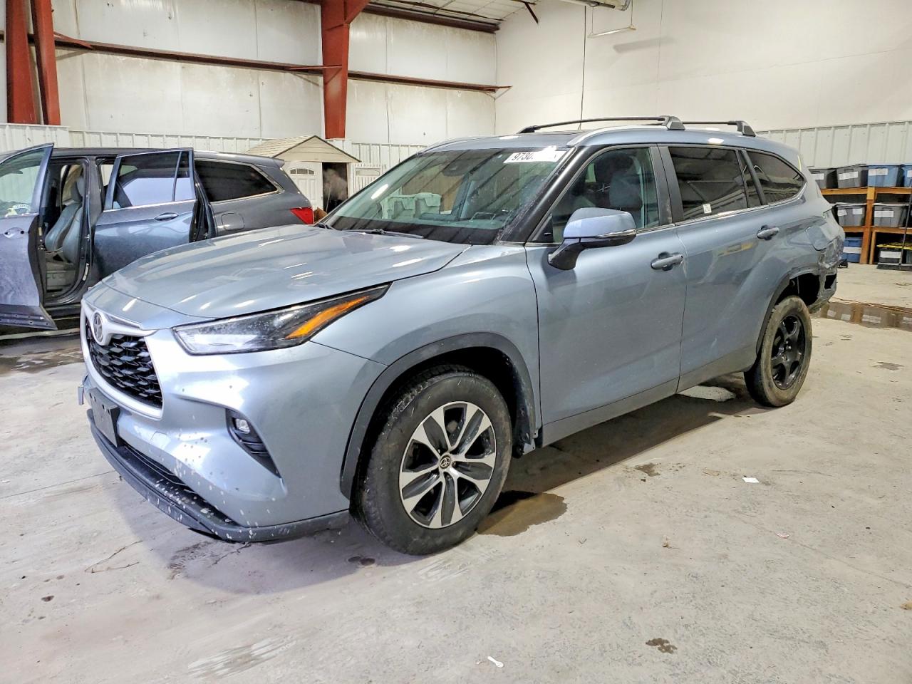 TOYOTA HIGHLANDER 2023