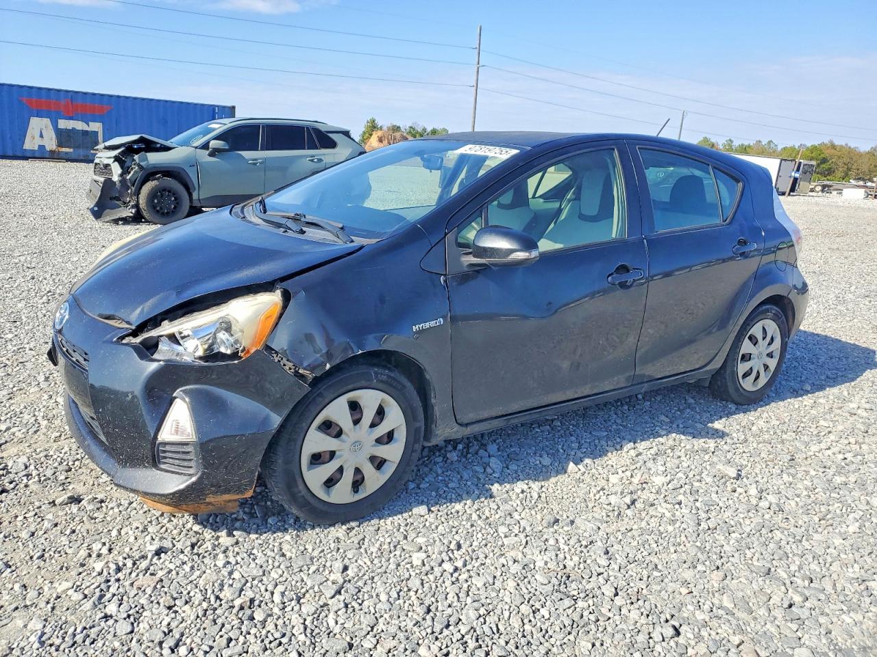 TOYOTA PRIUS C 2013