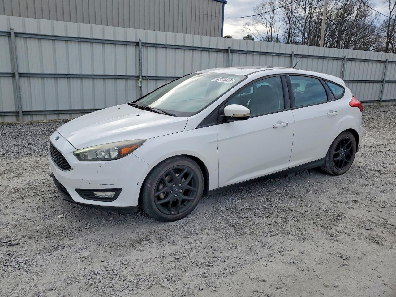 FORD FOCUS 2016