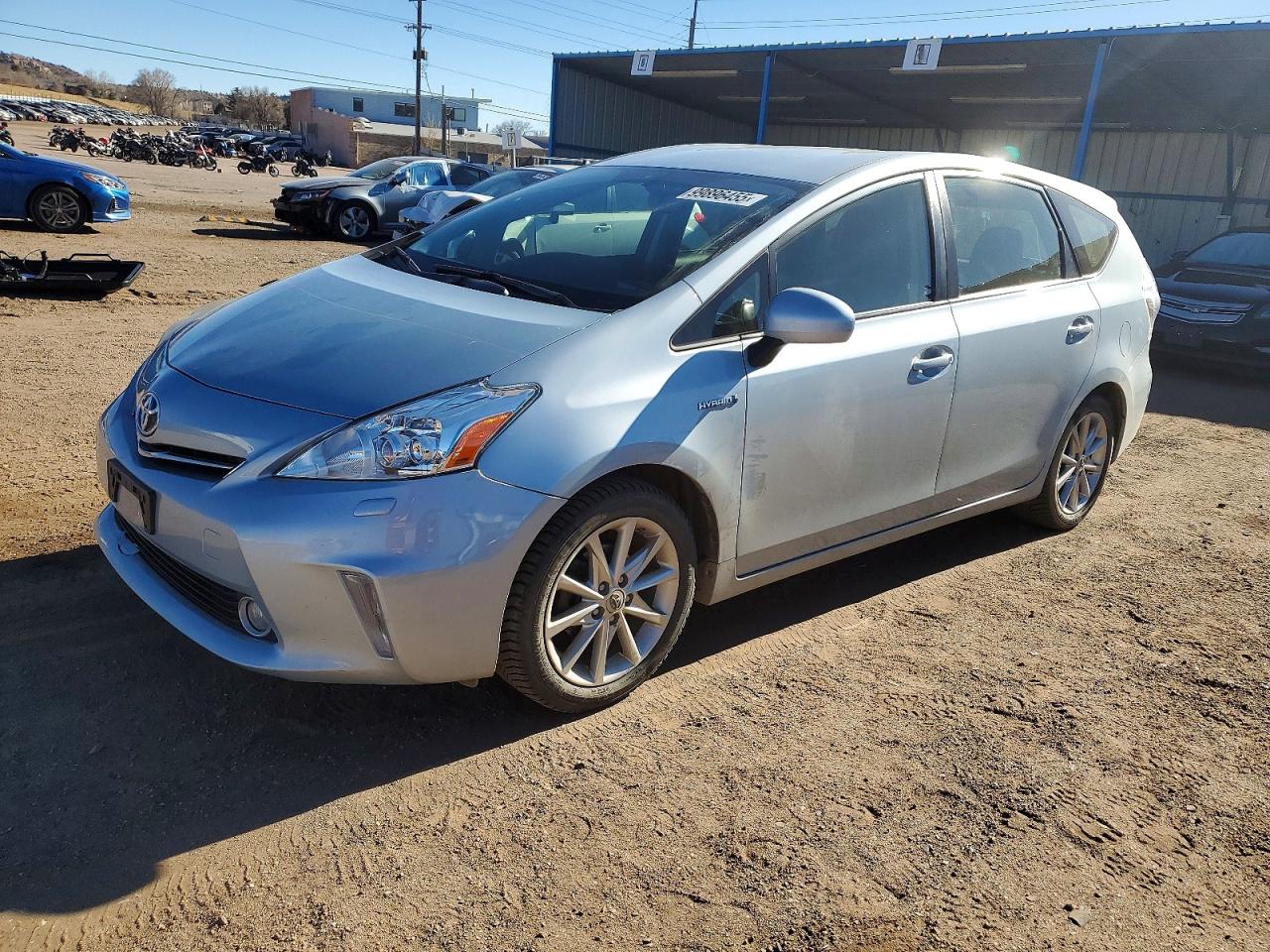 TOYOTA PRIUS V 2014